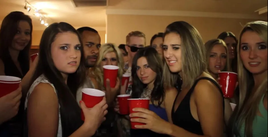 O "Terceiro Poder" que o Dinheiro não Compra - Capa do artigo por Matheus Marchezi